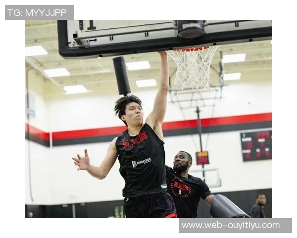 媒体人展望杨瀚森首秀表现期待得分超越姚明成就新高 媒体人展望杨瀚森首秀表现期待得分超越姚明成就新高