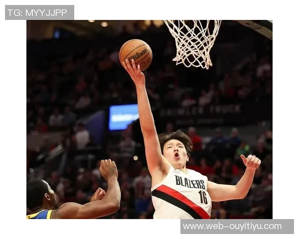 媒体人建议杨瀚森坚持三分球策略场均命中一记将展现超强实力