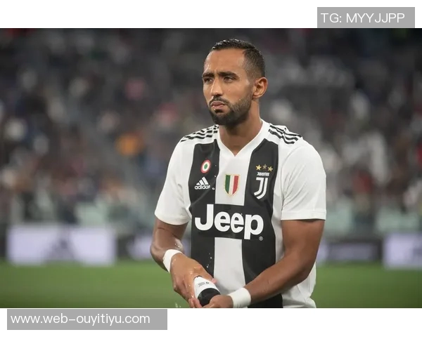 贝纳蒂亚回忆C罗深夜加练邀约自己选择回家而他坚持健身