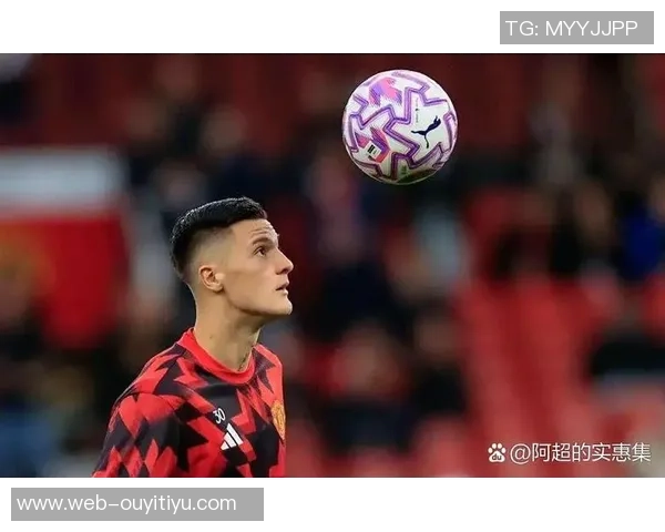 曼联全队团结一致支持阿莫林高层沟通彰显帅位稳定性