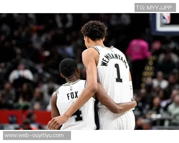 文班亚马与哈珀的对决快船逆转开拓者的利弊分析里夫斯创下个人最佳表现之夜